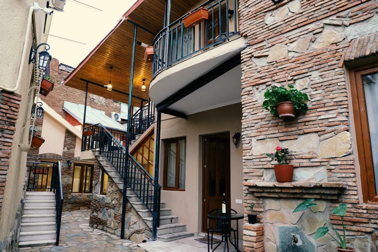 Apart Hotel With Wine Cellar - Old Tbilisi 1897 Eksteriør bilde