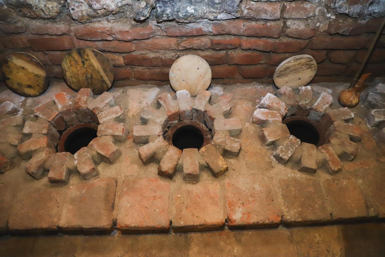 Apart Hotel With Wine Cellar - Old Tbilisi 1897 Eksteriør bilde